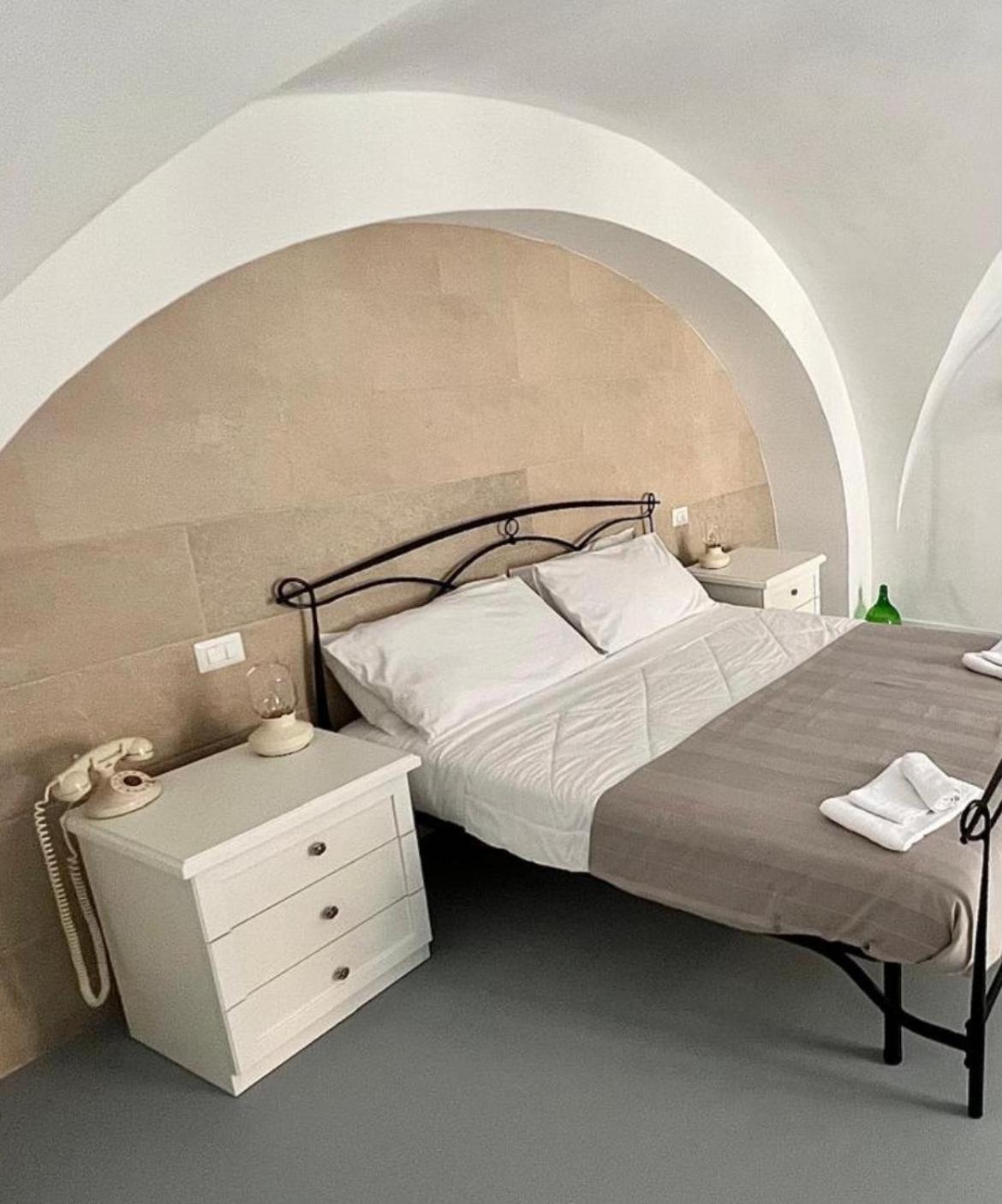 Suite White Dome Bari Luaran gambar