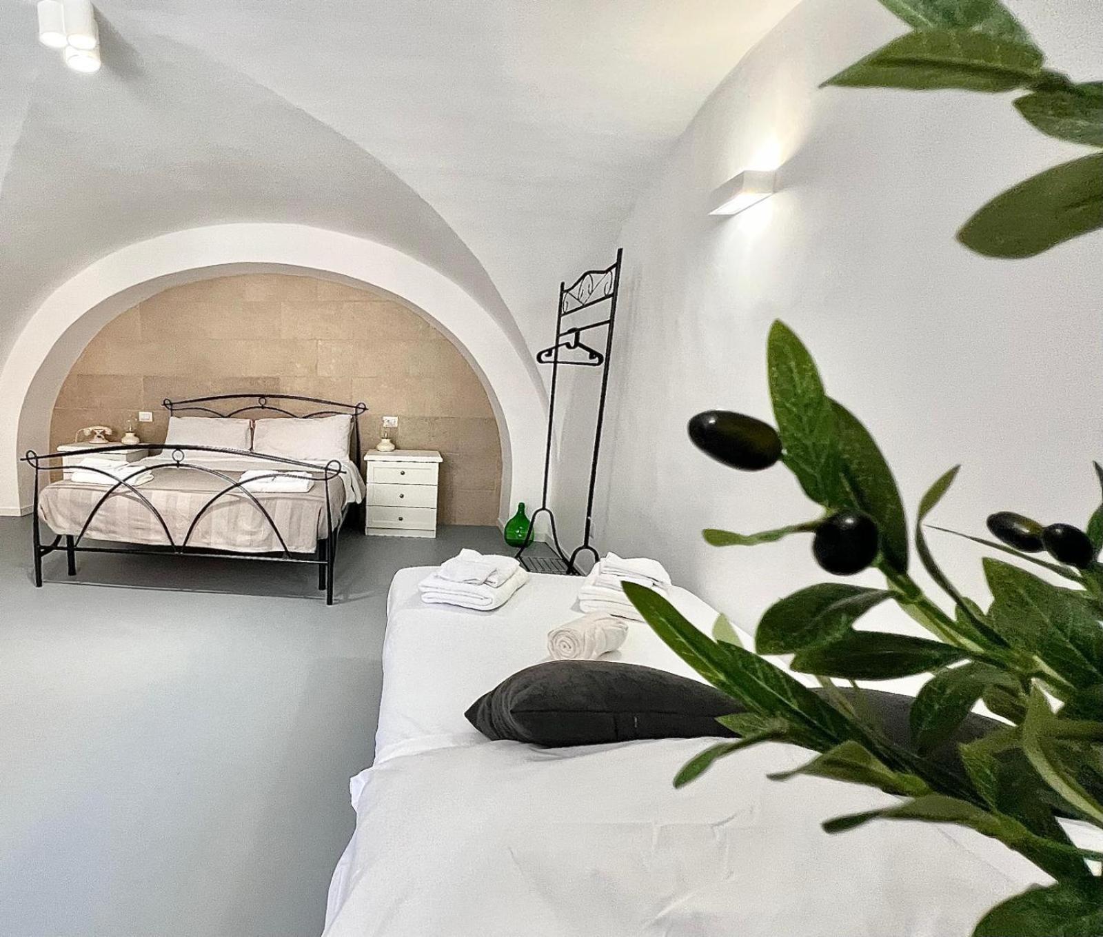 Suite White Dome Bari Luaran gambar